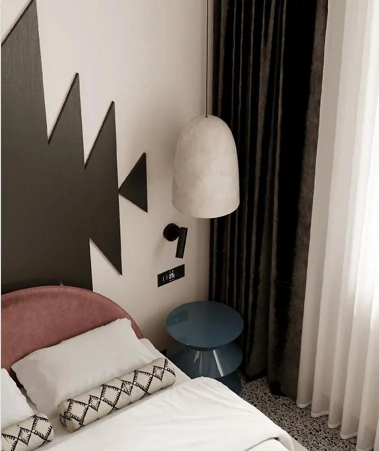 Bazaar Hotel ティラナ アルバニア