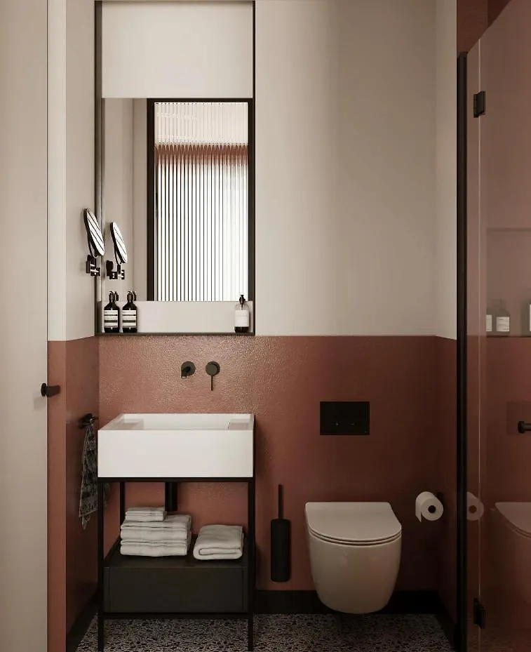 Bazaar Hotel ティラナ